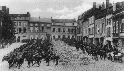 French artillery at Stenay French artillery at Stenay