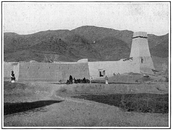 Versterkt dorp van de onafhankelijke Afghanen in den Khaiberpas.