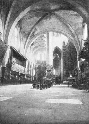 THE NAVE OF THE XIII CENTURY IS AN AISLE-LESS CHAMBER, LOW AND BROADLY ARCHED