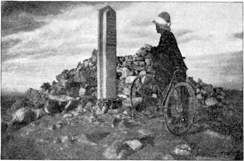 PILGRIM STONE HEAPS OVERLOOKING MESHED. PILGRIM STONE HEAPS OVERLOOKING MESHED.