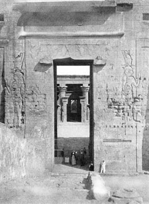 THE GREAT DOORWAY OF THE TEMPLE OF HORUS AT EDFU.  THE GREAT DOORWAY OF THE TEMPLE OF HORUS AT EDFU.