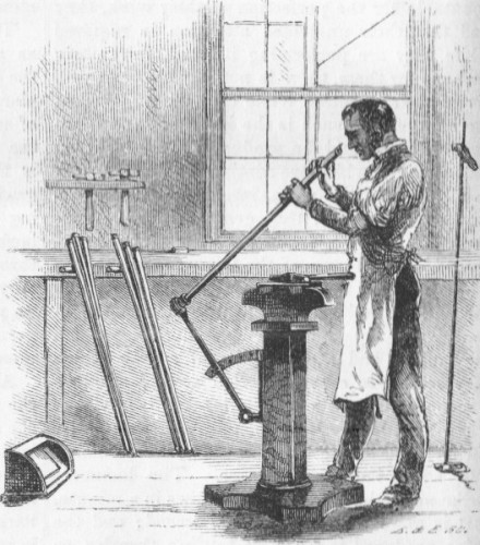 STRAIGHTENING THE BARRELS. STRAIGHTENING THE BARRELS.