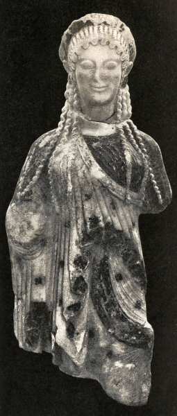 Fig. 32.—Archaic Statue—Athens, Acropolis Museum. Illustration: Archaic Statue—Athens, Acropolis Museum